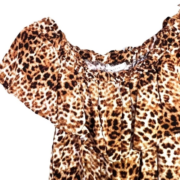 Entro Boutique Leopard Catimal Animal Print Off The Shoulder Top Blouse Size M - Picture 11 of 17